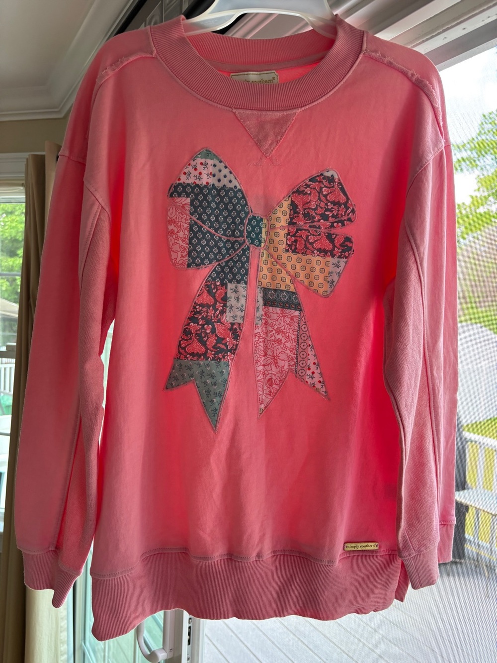 🎀 Simply Southern Sweatshirt SZ S NWT 🎀
